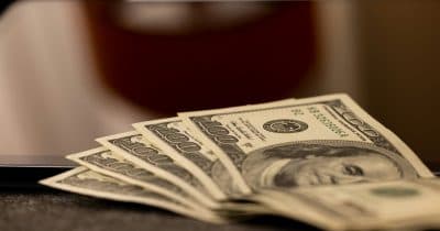 Bitcoin Defies Macro Headwinds: Navigating Sticky Inflation & Slowing Growth