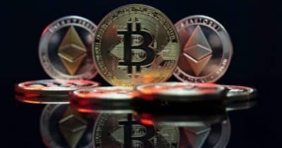 Decoding BlackRock's $181M Bitcoin & Ethereum Transfers to Coinbase Amidst Market Volatility